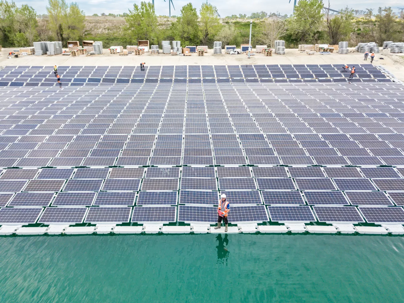 piolenc floatting pv
