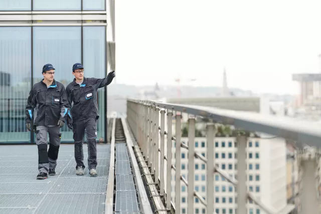 David Plas, collaborator on a roof