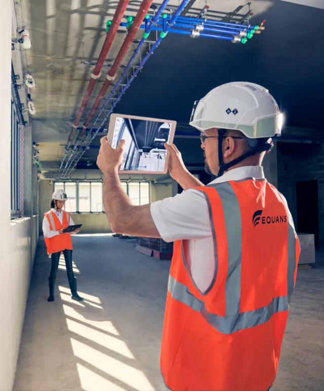 a worker wearing in its PPE